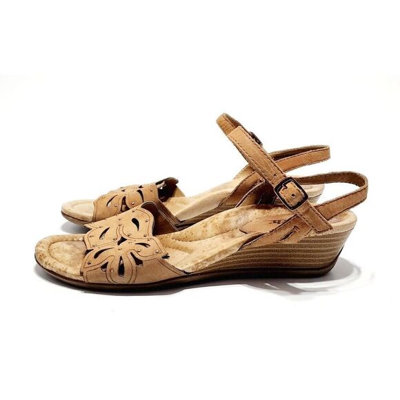 Earth Orchid Spruce Leather Wedge Sandals Size 7.5 Wide Studded Floral Laser Cut - Picture 6 of 8